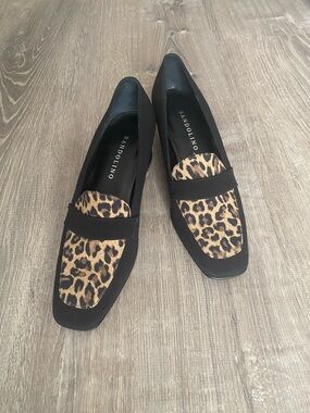 Bandolino Black and Leopard-Print Women's Loafers NWOT